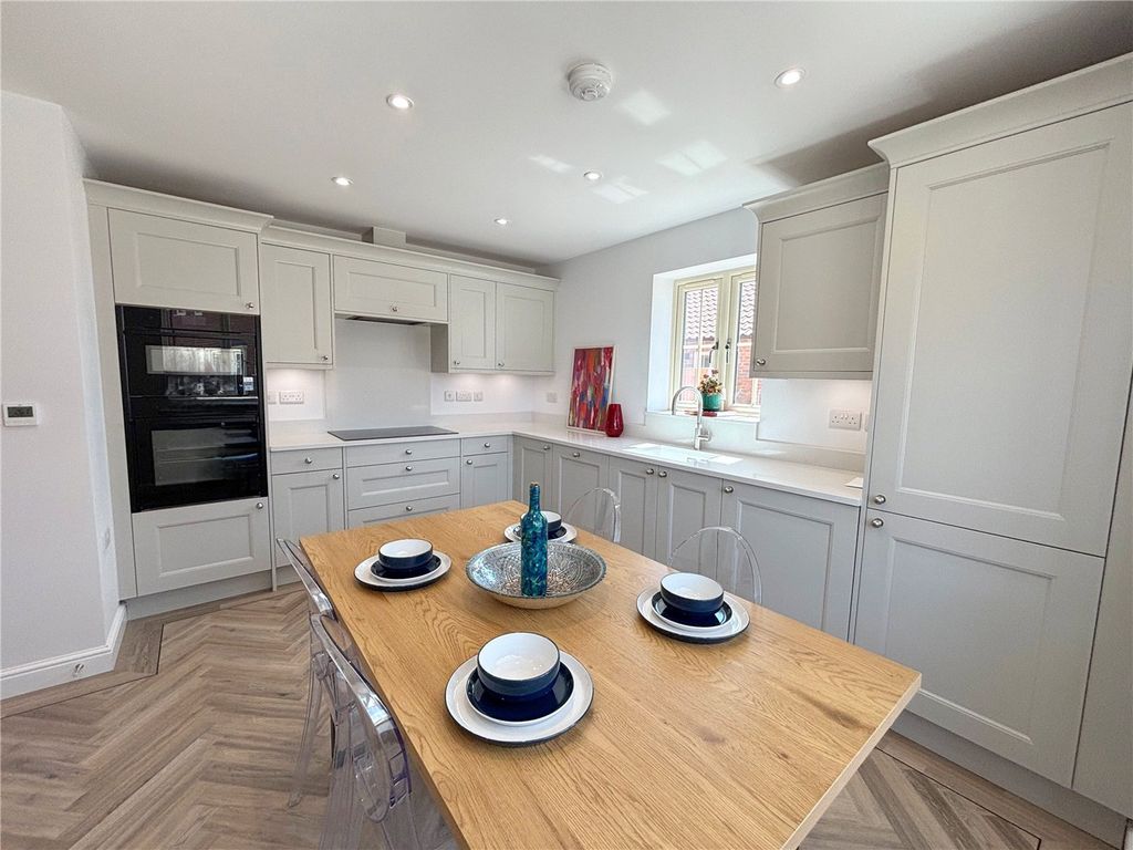 Property photo 3 of 15 Picture No. 39