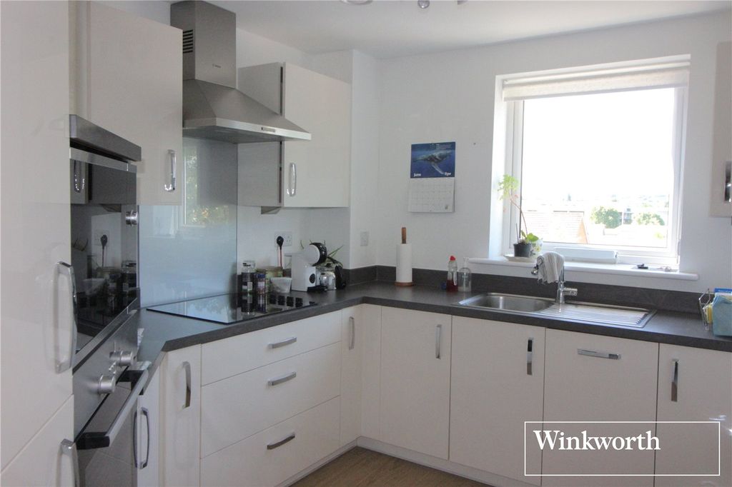 Property photo 2 of 8 Picture 2