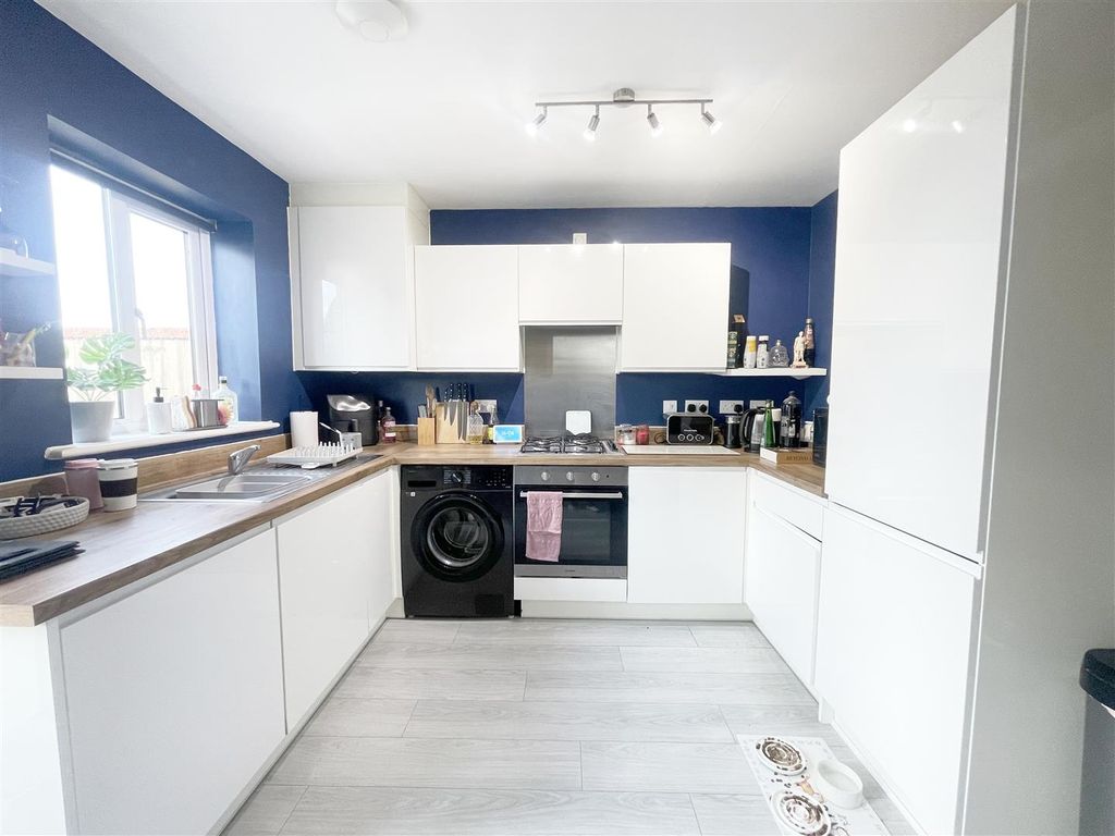 Property photo 3 of 12 Img_5776.Jpeg