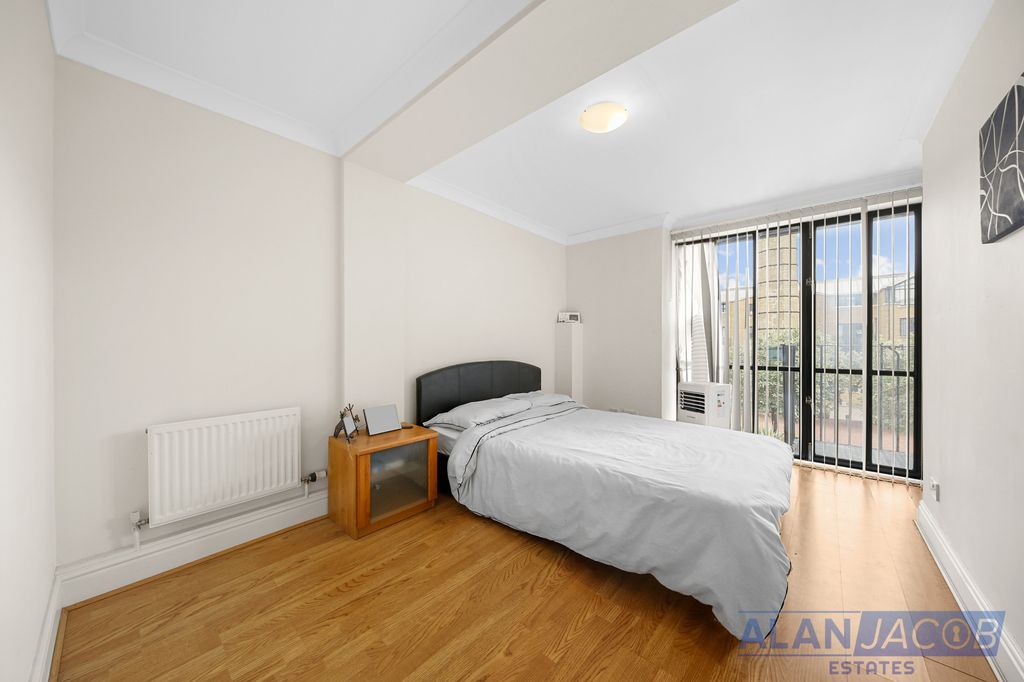 Property photo 1 of 39