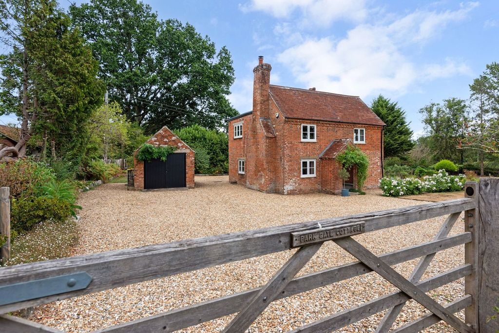 Property photo 1 of 16