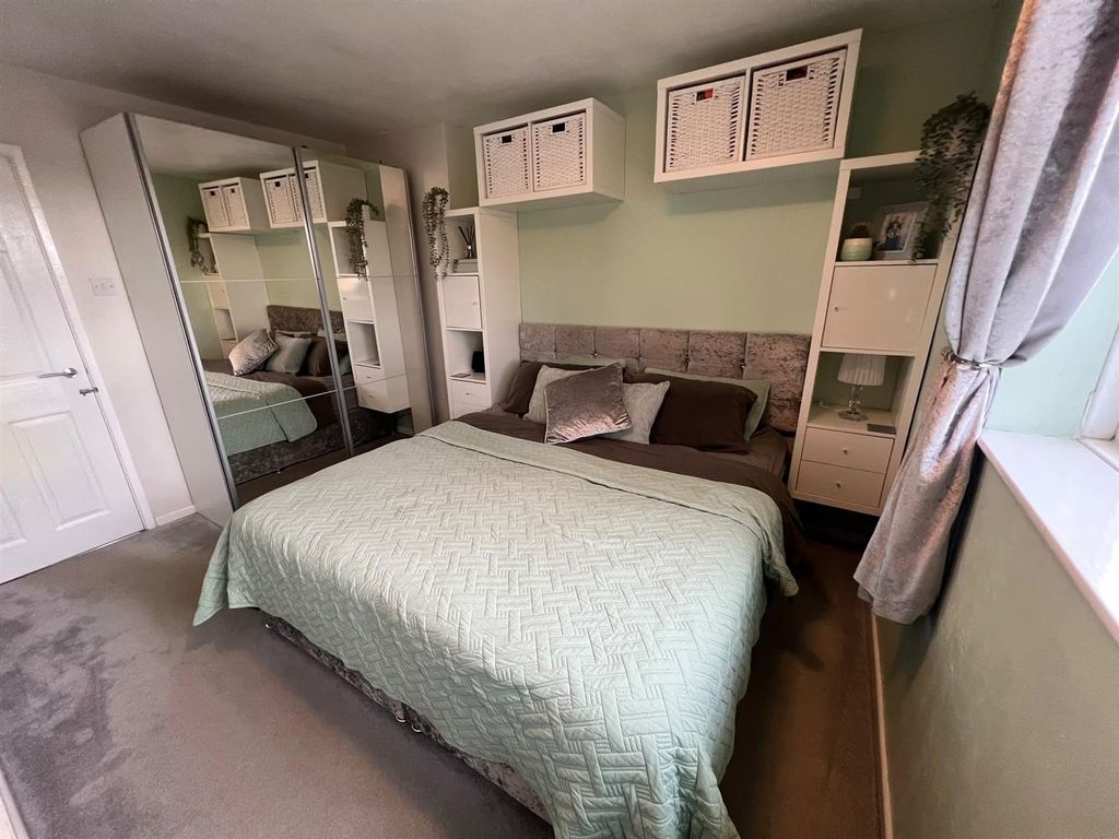 Property photo 3 of 13 Bedroom One