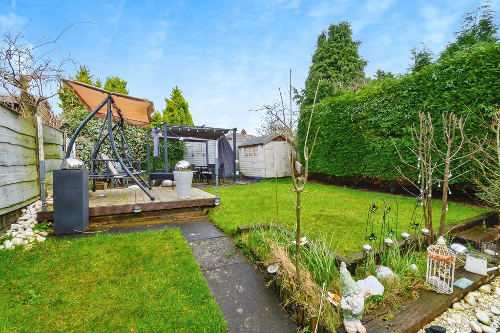 Property photo 1 of 17 Photography