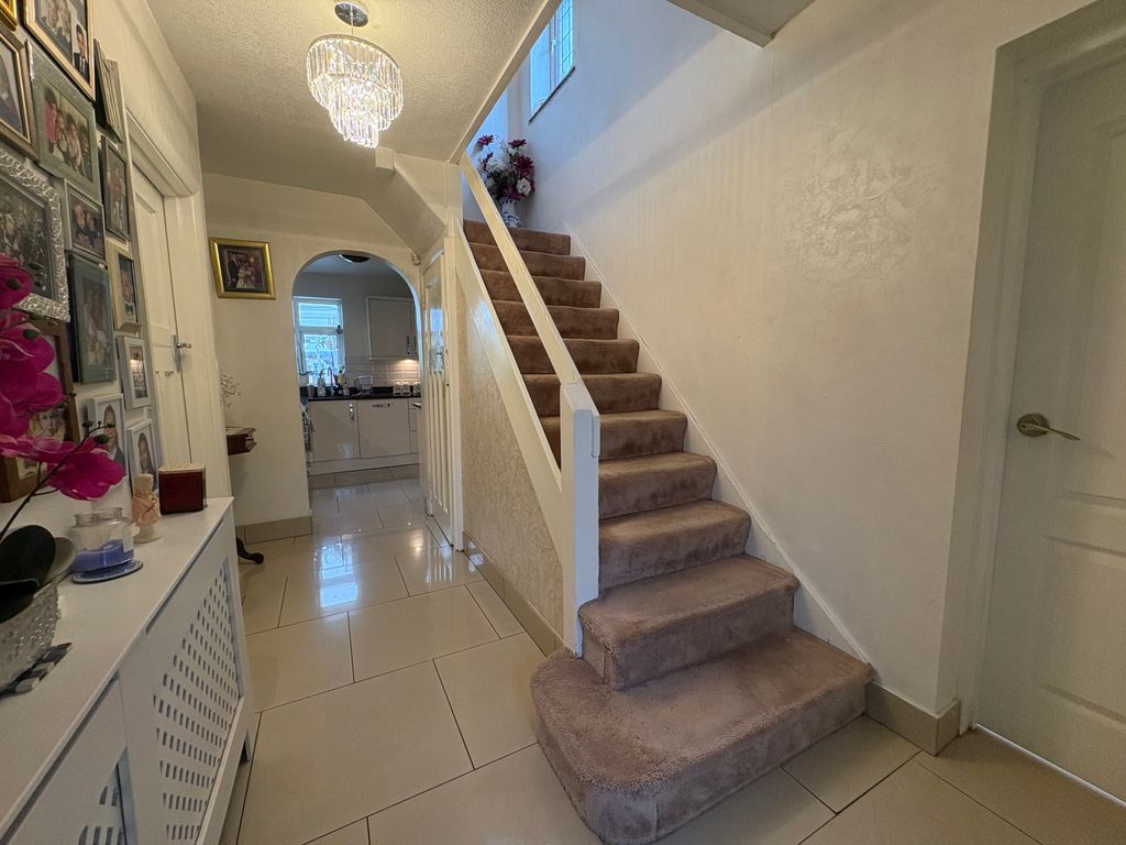 Property photo 2 of 13 Img_3052