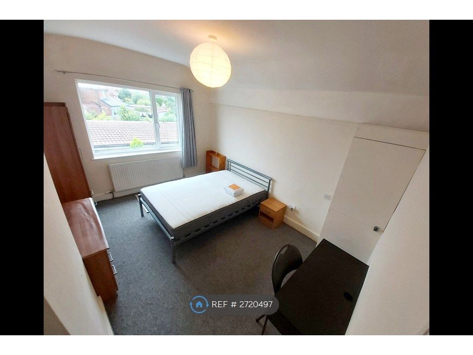 Property photo 3 of 26