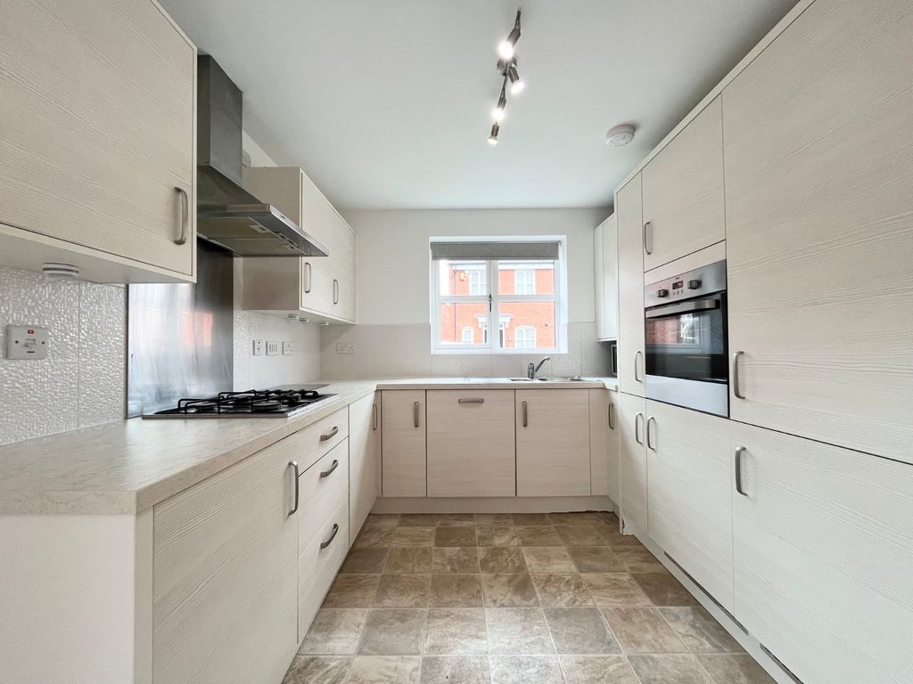 Property photo 3 of 25 Picture No. 20