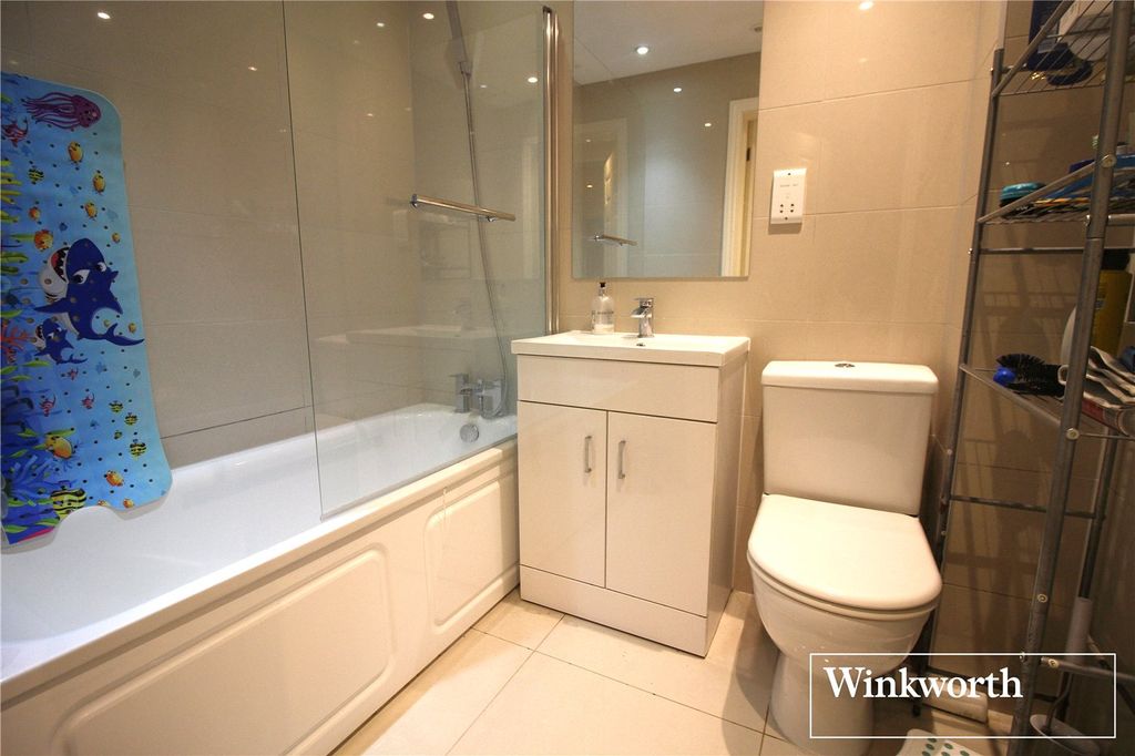 Property photo 3 of 6 Picture 3