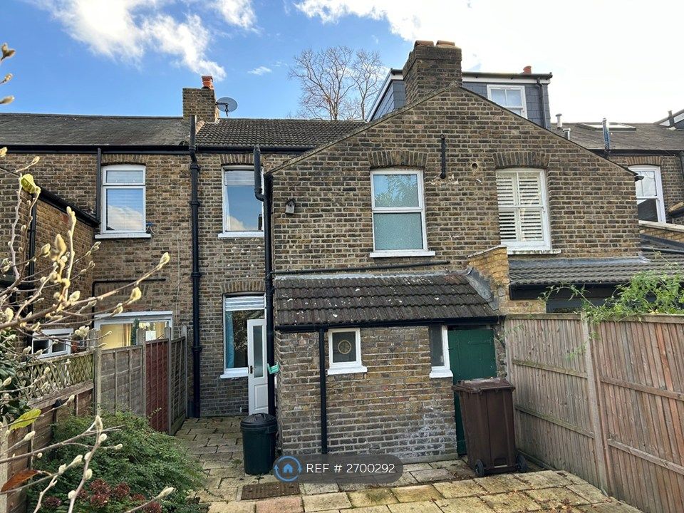 Property photo 2 of 12 Rear View