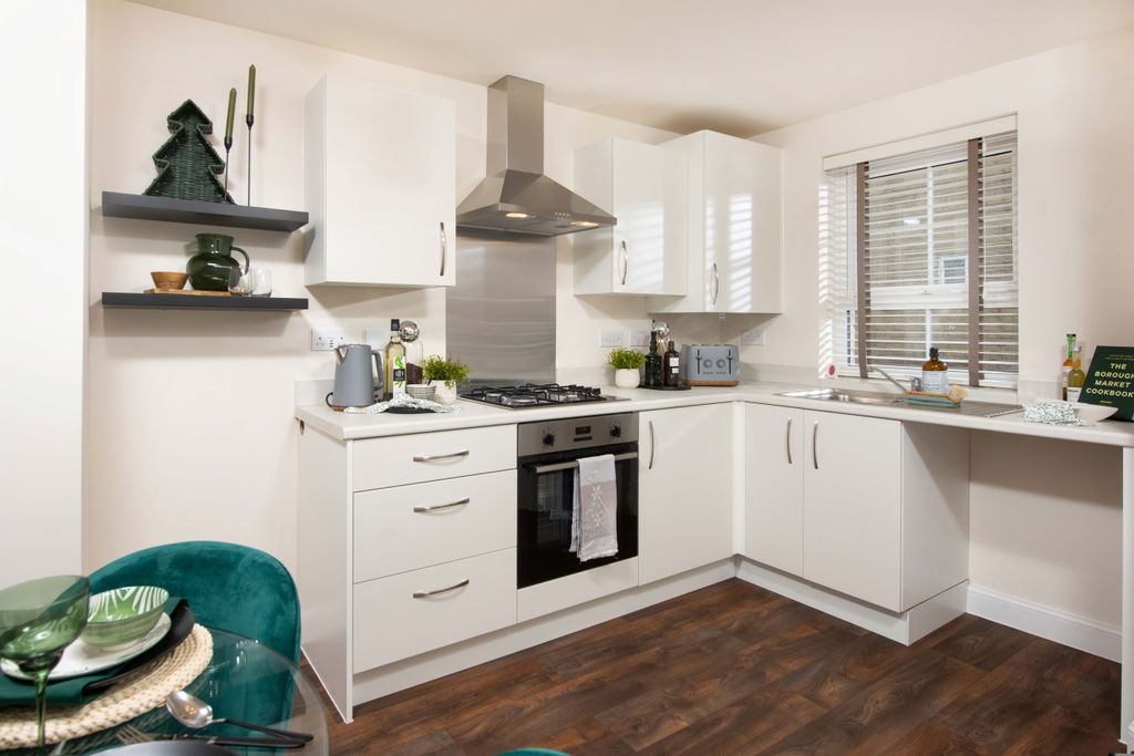 Property photo 1 of 9 Denford