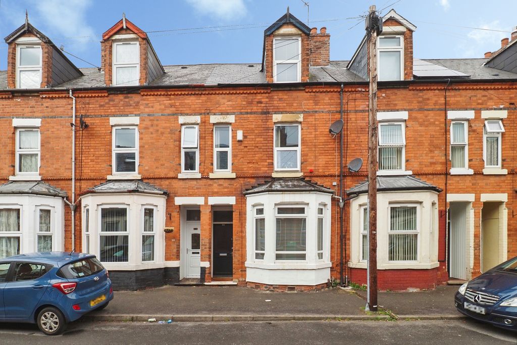 Property photo 1 of 15