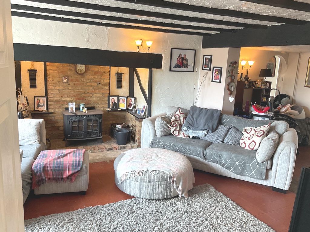 Property photo 3 of 17
