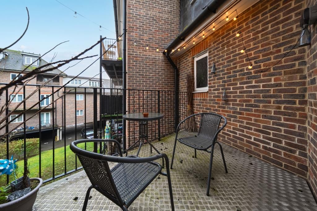 Property photo 3 of 19 External