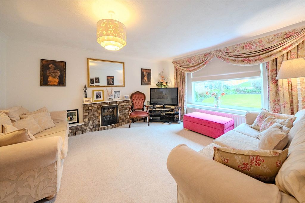 Property photo 2 of 12 Picture No. 04