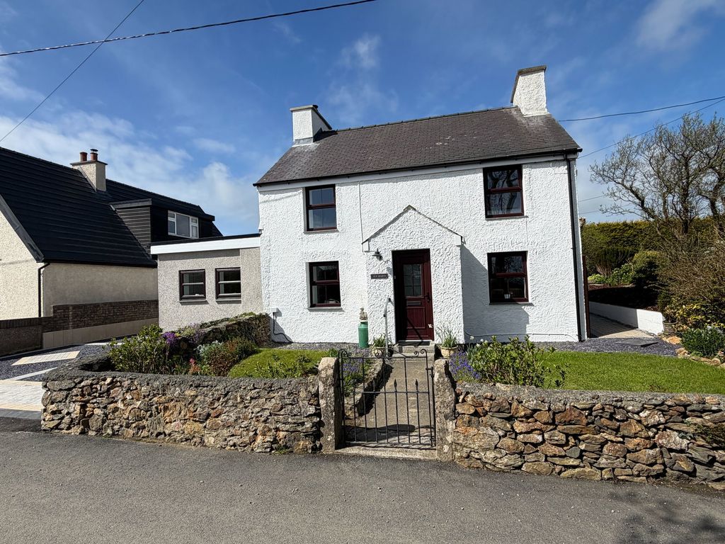 Property photo 2 of 15