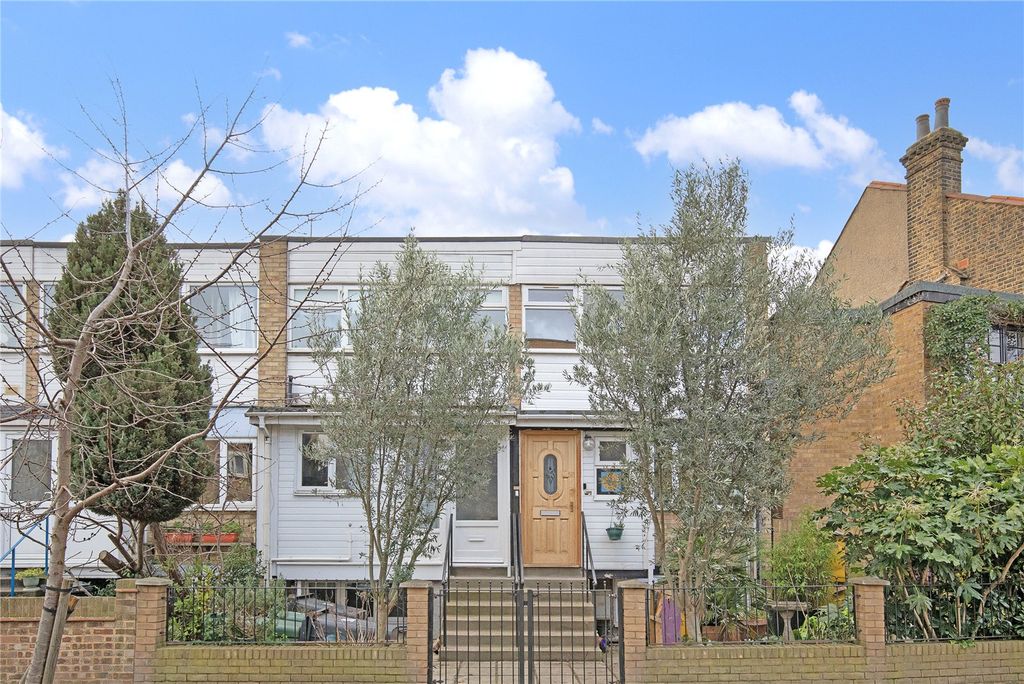 Property photo 1 of 8 Picture No. 17