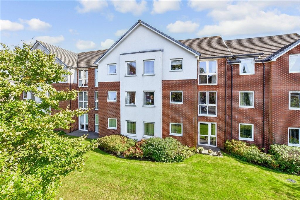 Property photo 3 of 7 External (Web) 1