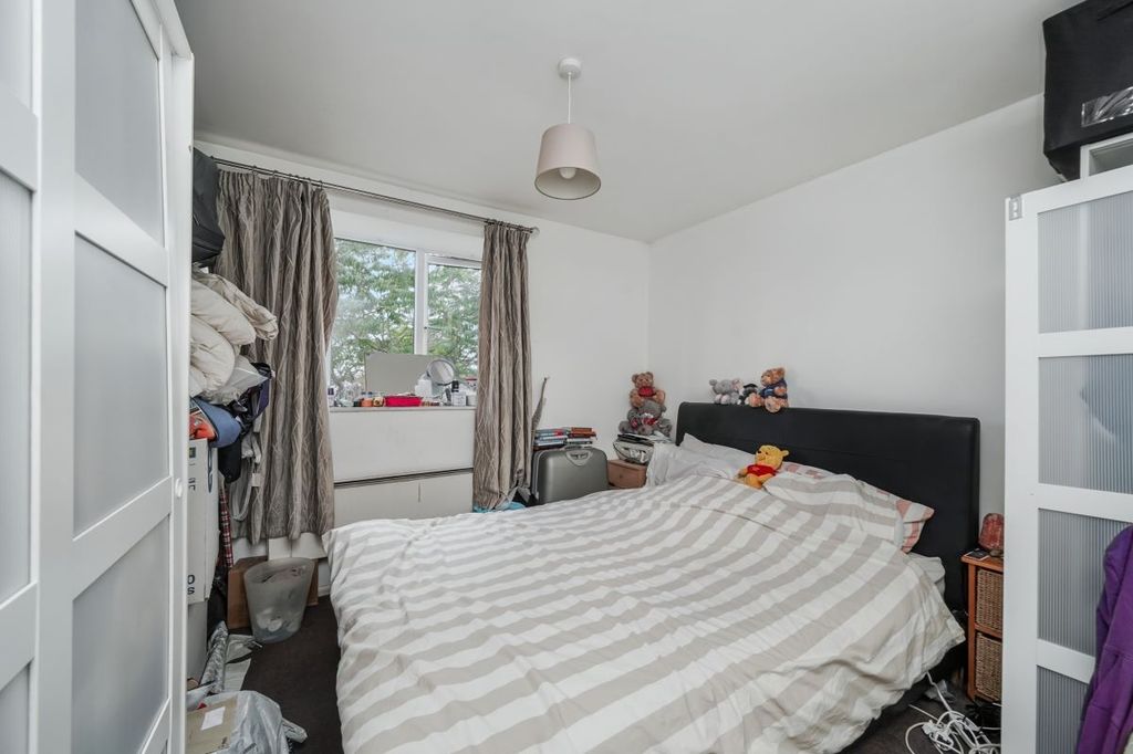 Property photo 3 of 9