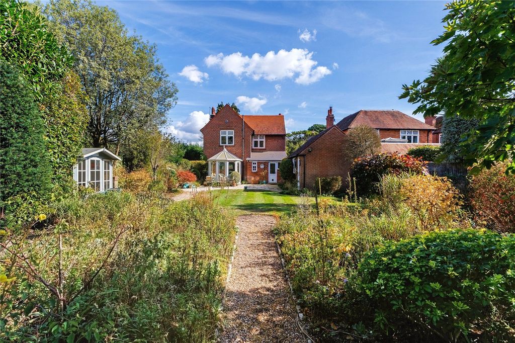 Property photo 2 of 21 Rear