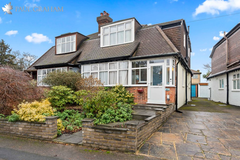 Property photo 1 of 16 Dsc01795