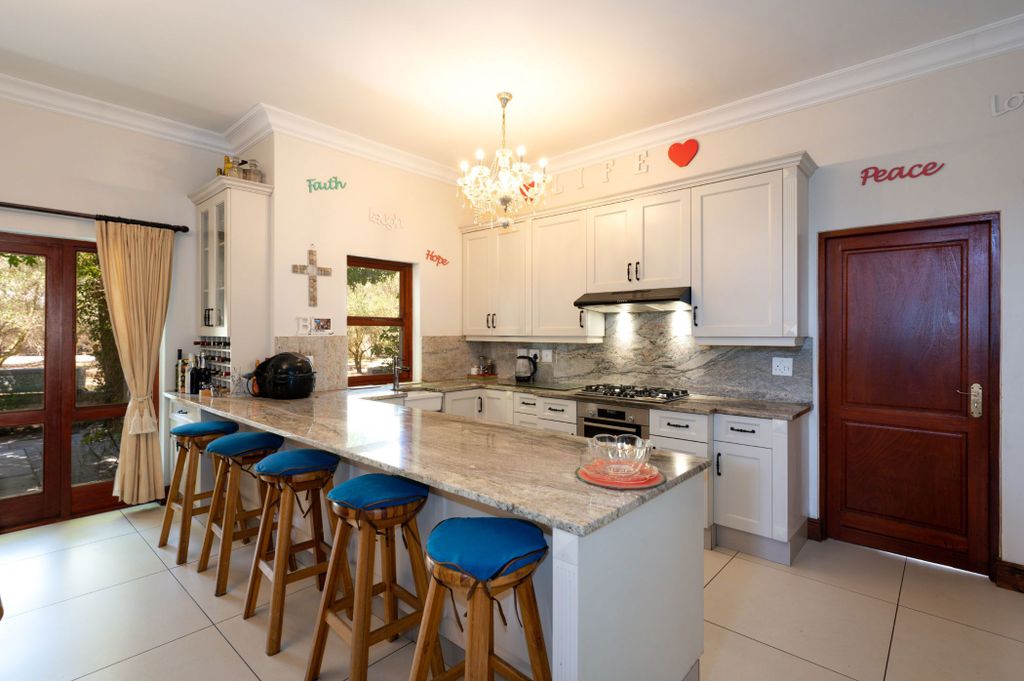 Property photo 3 of 48 Vlv1691460