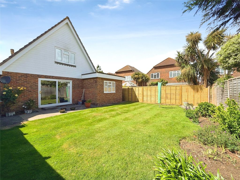 Property photo 1 of 21 Picture No. 05