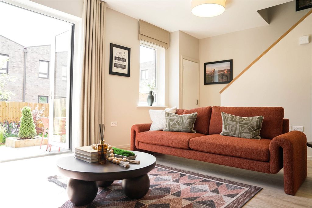 Property photo 2 of 12 The Coanda