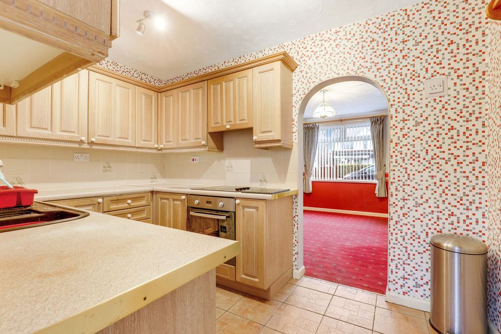 Property photo 2 of 15