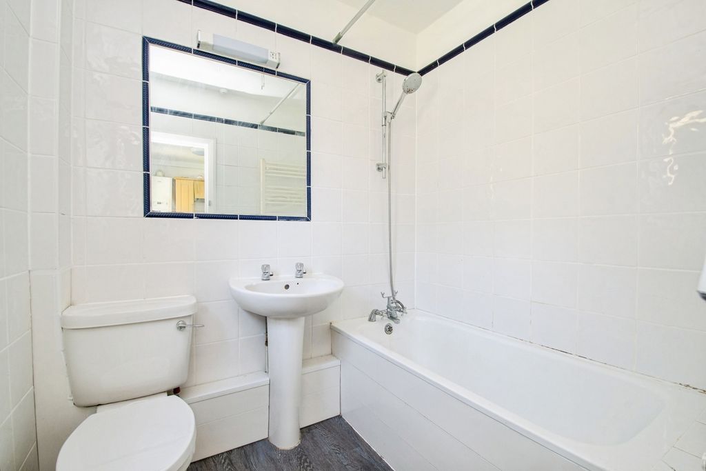 Property photo 3 of 13 Pbox-Img.Jpg