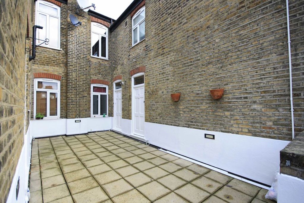Property photo 2 of 2