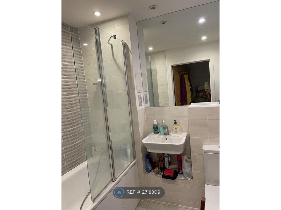 Property photo 3 of 27 Bathroom With Built In Shower