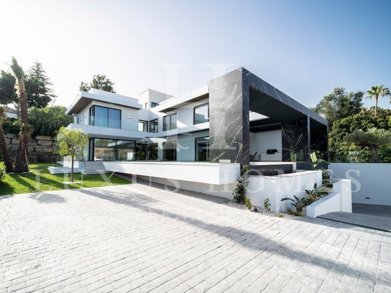 Property photo 3 of 20