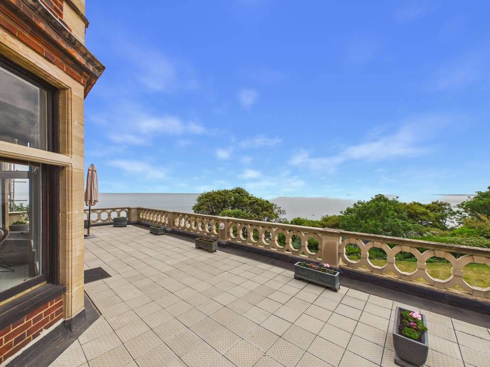 Additional image 14 of 3 bed flat for saleCobbold Road, Felixstowe, Suffolk IP11