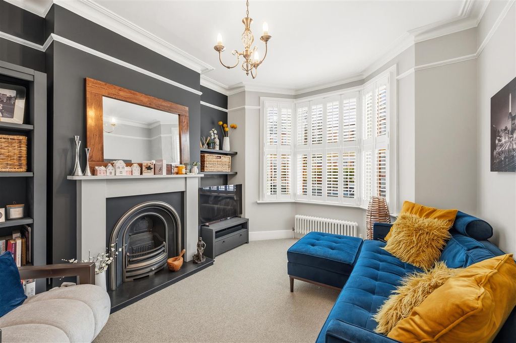Property photo 2 of 15 File-2.Jpg