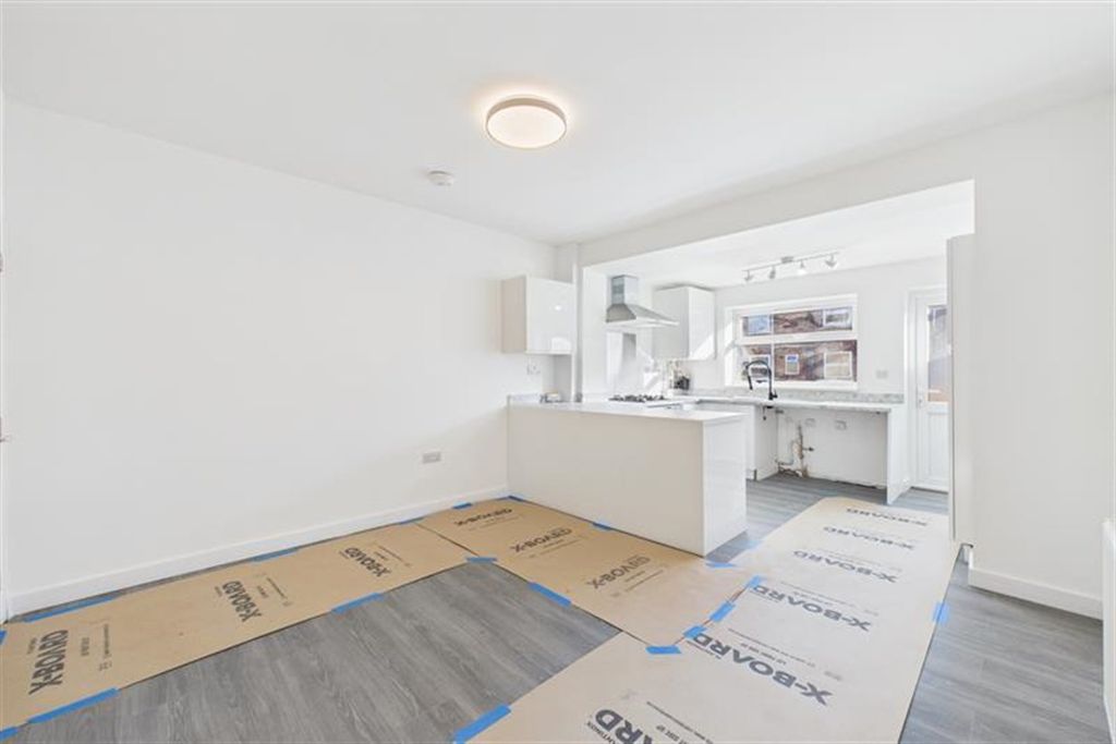 Property photo 1 of 18 (Main)
