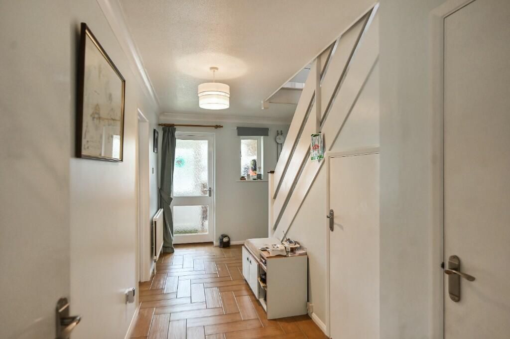 Property photo 3 of 29