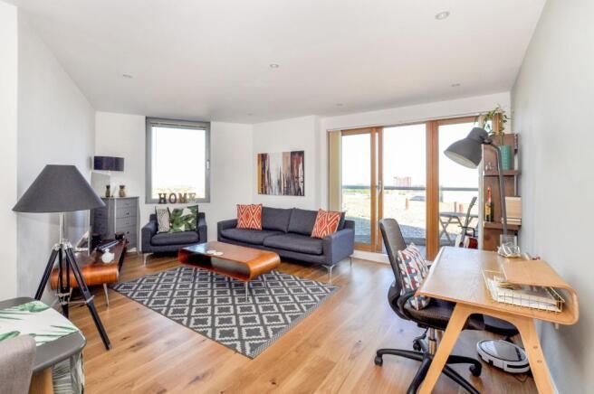 Property photo 2 of 8