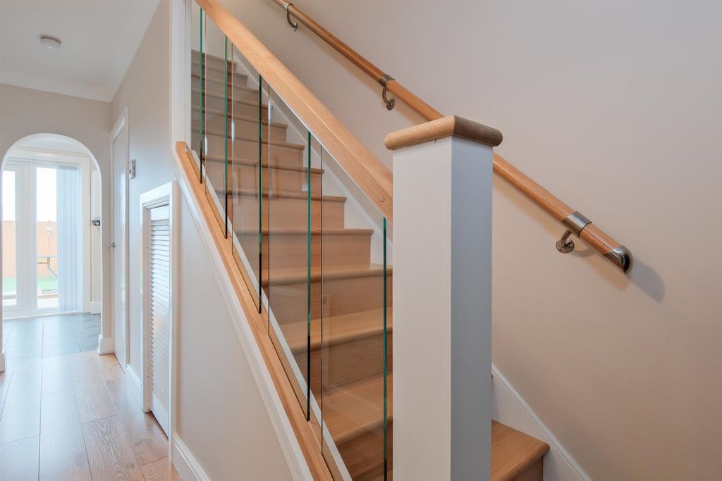 Property photo 3 of 40 001-5 Nevis Place Shotts ML7 5Ll.Jpg