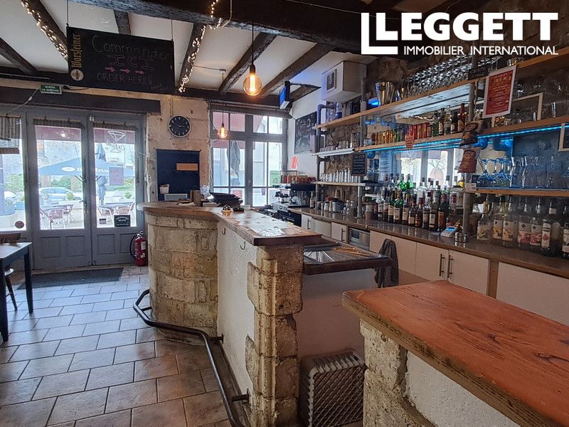 Property photo 2 of 10