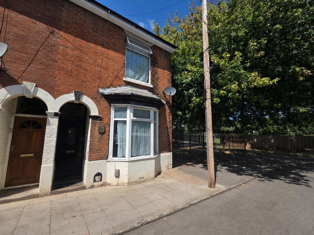 Property photo 1 of 11 Front.Png