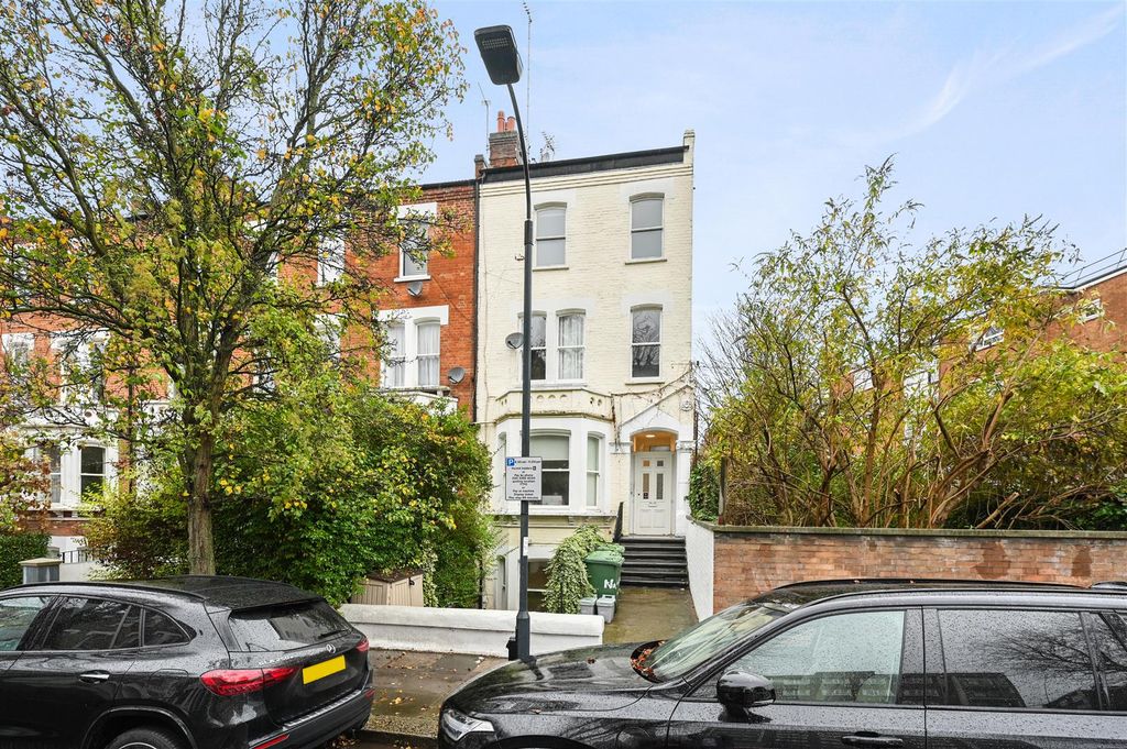 Property photo 1 of 12 Exterior