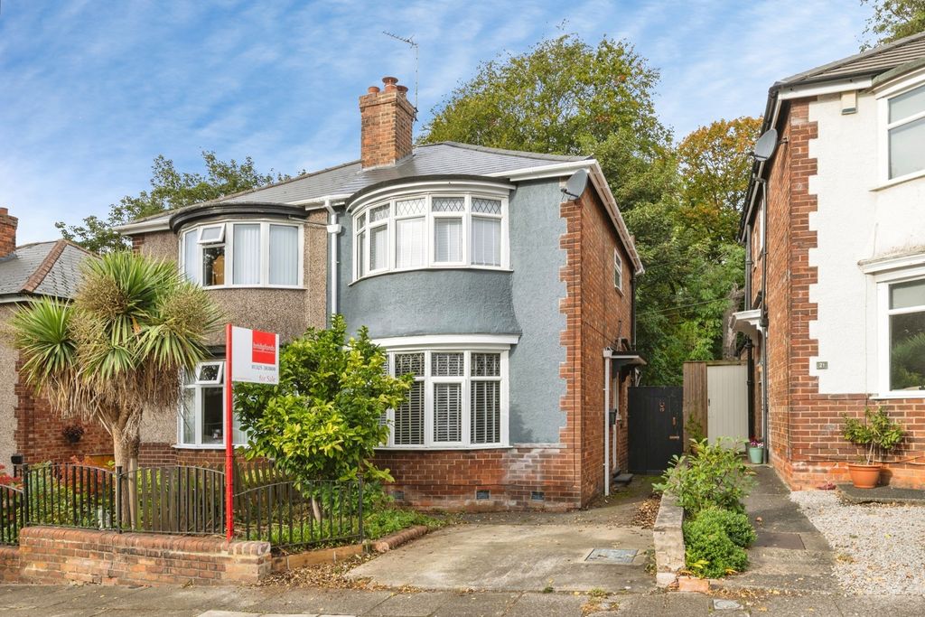 Property photo 1 of 17 Pbox-Img.Jpg