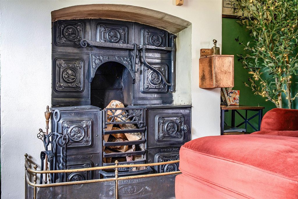 Property photo 3 of 20 Fire Place