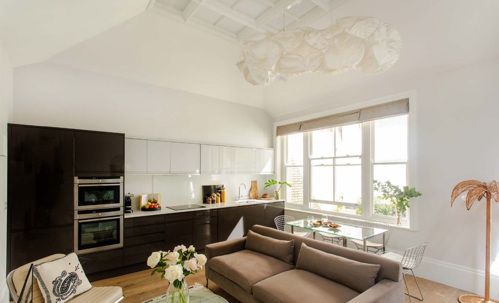 Property photo 1 of 9 Picture No. 01