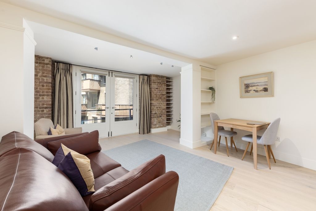 Property photo 1 of 12 St.Georges Wharf ...