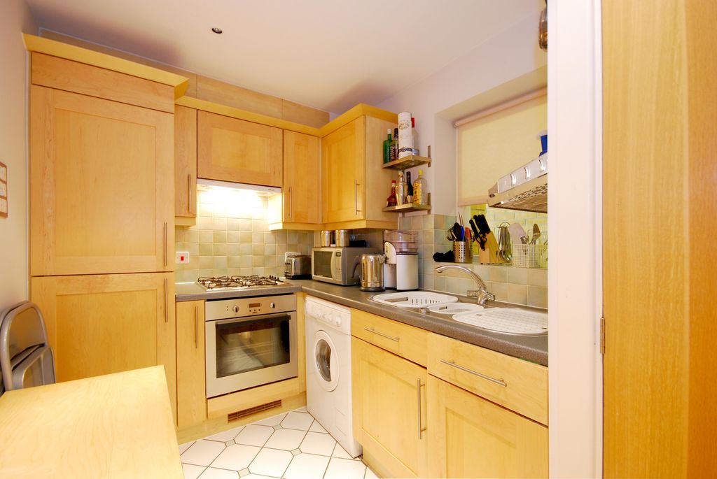 Property photo 2 of 5