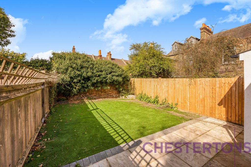 Property photo 2 of 16