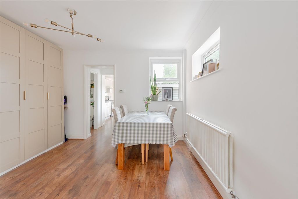 Property photo 3 of 21 Ke0_5988-Edit.Jpg