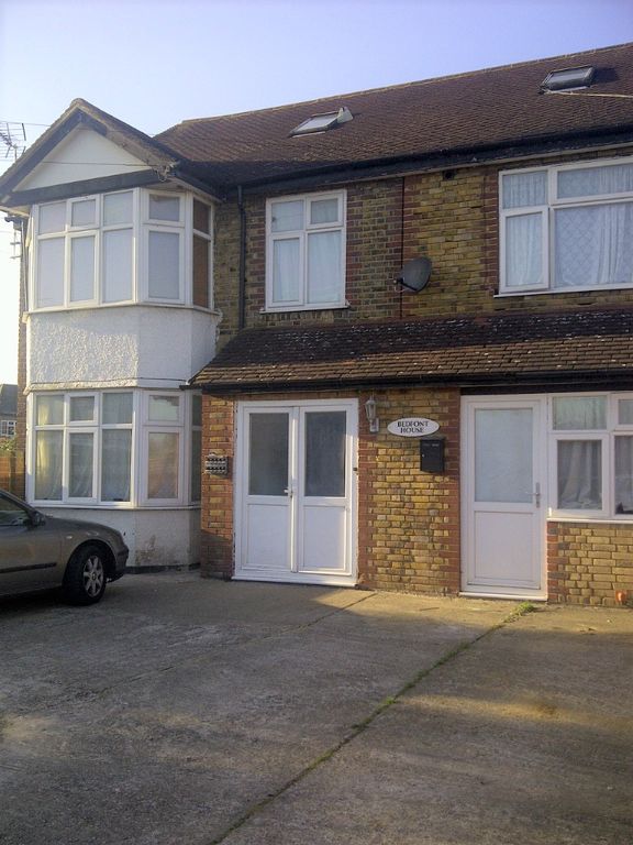 Property photo 3 of 4