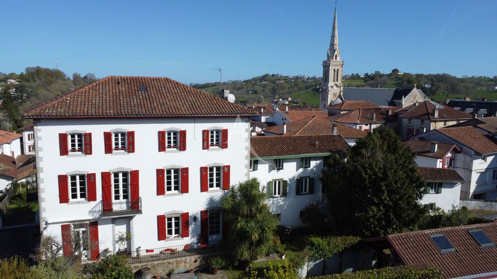 Property photo 1 of 8