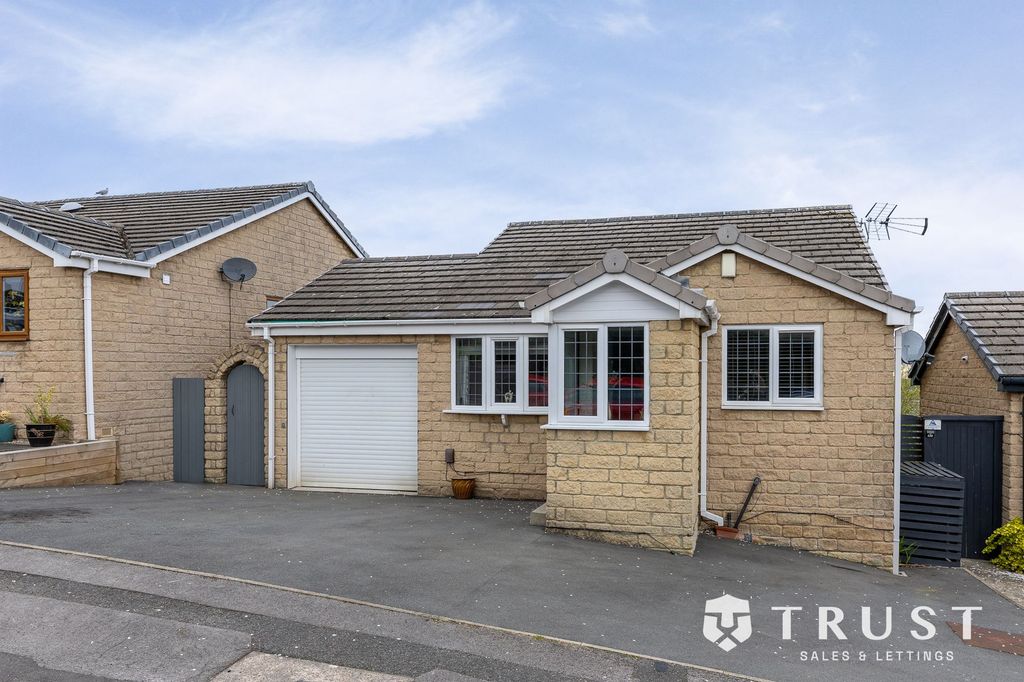 Additional image 2 of 3 bed detached house for saleMillstone Rise, Liversedge WF15